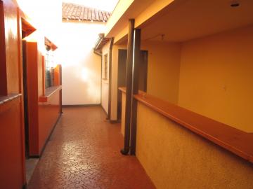 Alugar Casas / Padrão em Ribeirão Preto R$ 1.500,00 - Foto 11