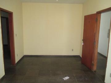 Apartamentos / Padrão em Ribeirão Preto 