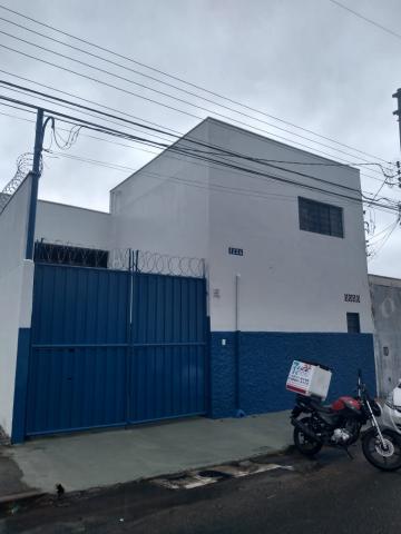 Alugar Comercial / Salão / Galpão em Ribeirão Preto R$ 3.500,00 - Foto 1