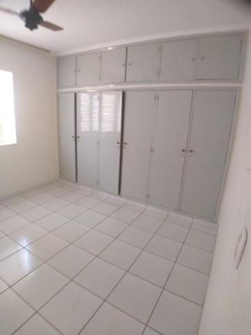 Alugar Casas / Padrão em Ribeirão Preto R$ 2.000,00 - Foto 19