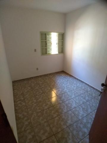 Alugar Apartamentos / Padrão em Ribeirão Preto R$ 1.550,00 - Foto 15