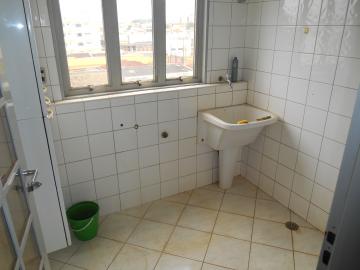 Alugar Apartamentos / Padrão em Ribeirão Preto R$ 850,00 - Foto 5