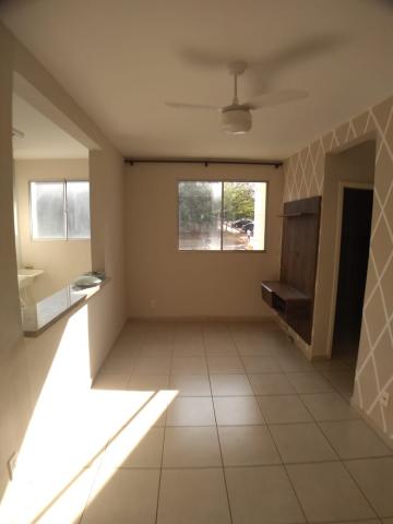 Alugar Apartamentos / Padrão em Ribeirão Preto R$ 1.070,00 - Foto 2