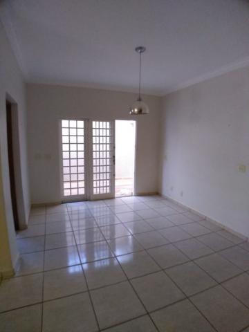Alugar Casas / Padrão em Ribeirão Preto R$ 2.800,00 - Foto 27