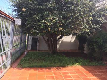 Alugar Casas / Padrão em Ribeirão Preto. apenas R$ 3.000,00