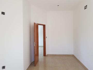 Alugar Apartamentos / Padrão em Ribeirão Preto R$ 1.350,00 - Foto 17