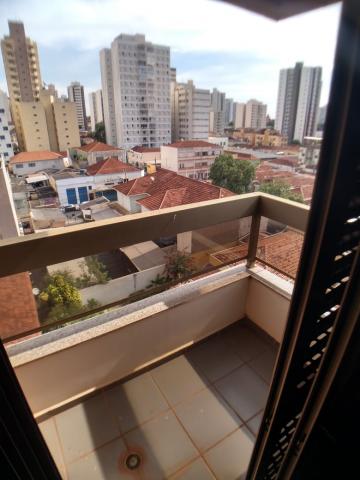 Alugar Apartamentos / Padrão em Ribeirão Preto R$ 900,00 - Foto 2