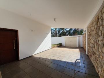 Alugar Casas / Padrão em Ribeirão Preto R$ 3.600,00 - Foto 3