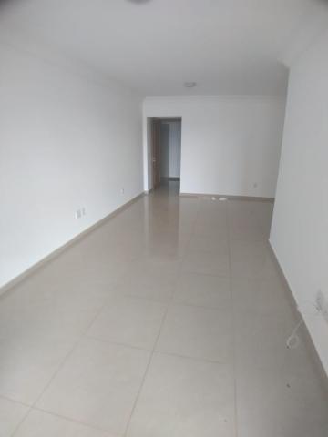 Alugar Apartamentos / Padrão em Ribeirão Preto R$ 2.380,00 - Foto 4