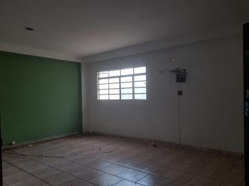Alugar Comercial / Casa Comercial em Ribeirão Preto R$ 2.000,00 - Foto 4
