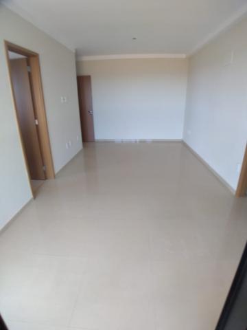 Alugar Apartamentos / Padrão em Ribeirão Preto R$ 3.400,00 - Foto 4
