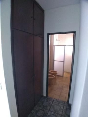 Alugar Apartamentos / Padrão em Ribeirão Preto R$ 600,00 - Foto 5