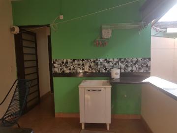 Alugar Casas / Padrão em Ribeirão Preto R$ 1.700,00 - Foto 16