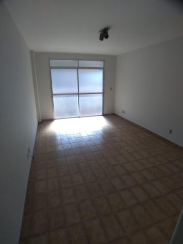 Alugar Apartamentos / Padrão em Ribeirão Preto R$ 1.100,00 - Foto 1