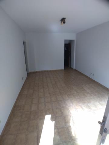 Alugar Apartamentos / Padrão em Ribeirão Preto R$ 1.100,00 - Foto 3