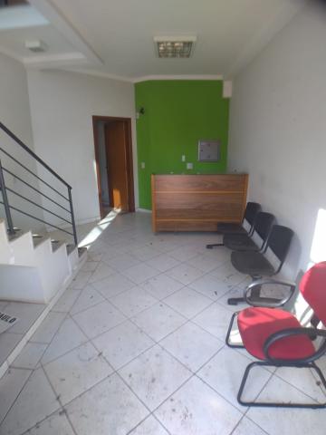 Alugar Comercial / Casa Comercial em Ribeirão Preto R$ 10.000,00 - Foto 1