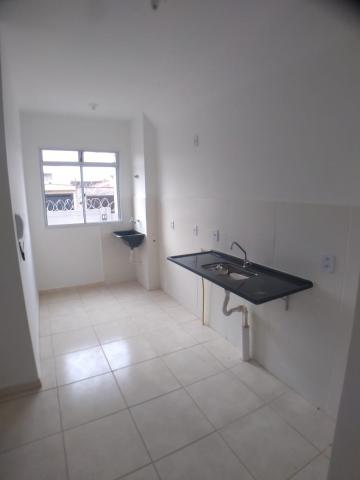 Alugar Apartamentos / Padrão em Ribeirão Preto R$ 650,00 - Foto 2