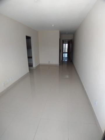 Alugar Apartamentos / Padrão em Ribeirão Preto R$ 1.050,00 - Foto 2