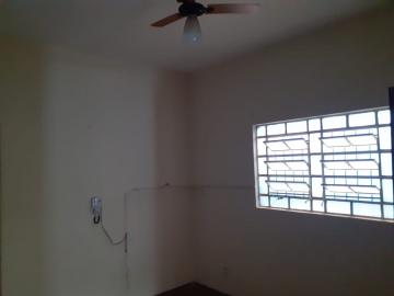 Comprar Casas / Padrão em Ribeirão Preto R$ 450.000,00 - Foto 4