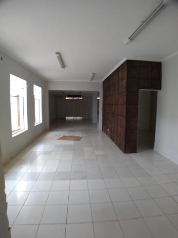 Alugar Comercial / Casa Comercial em Ribeirão Preto R$ 7.500,00 - Foto 1