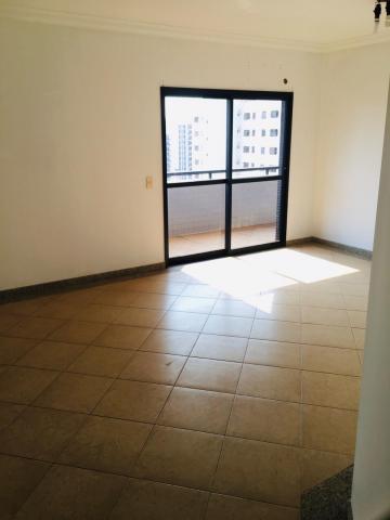 Alugar Apartamentos / Padrão em Ribeirão Preto R$ 3.200,00 - Foto 2