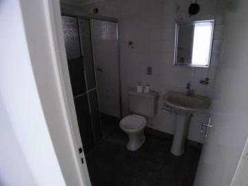 Alugar Apartamentos / Padrão em Ribeirão Preto R$ 1.000,00 - Foto 3