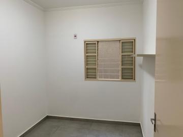 Alugar Apartamentos / Padrão em Ribeirão Preto R$ 1.700,00 - Foto 14