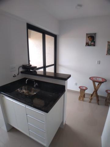 Alugar Apartamentos / Padrão em Ribeirão Preto R$ 1.500,00 - Foto 4