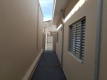 Comprar Casas / Padrão em Ribeirão Preto R$ 250.000,00 - Foto 1