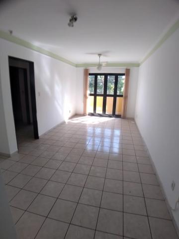 Alugar Apartamentos / Padrão em Ribeirão Preto R$ 720,00 - Foto 1