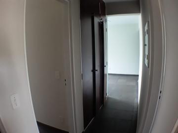 Comprar Apartamentos / Padrão em Ribeirão Preto R$ 250.000,00 - Foto 4