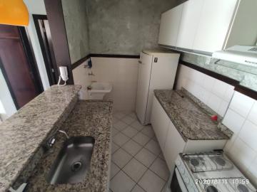 Alugar Apartamentos / Padrão em Ribeirão Preto R$ 850,00 - Foto 3