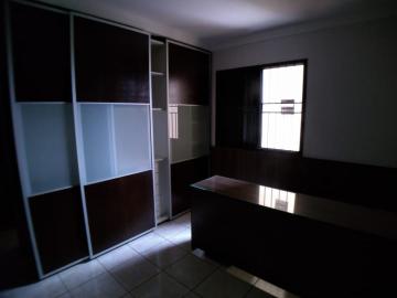 Alugar Apartamento / Padrão em Ribeirão Preto R$ 2.700,00 - Foto 5