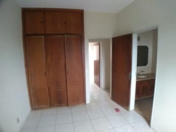 Alugar Apartamentos / Padrão em Ribeirão Preto R$ 1.300,00 - Foto 4