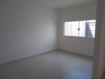 Alugar Casas / Padrão em Ribeirão Preto R$ 1.200,00 - Foto 2