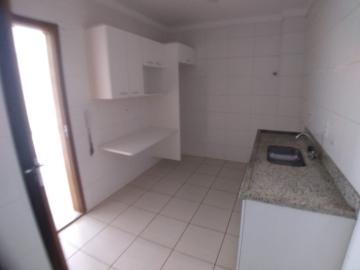 Alugar Apartamentos / Padrão em Ribeirão Preto R$ 1.200,00 - Foto 5