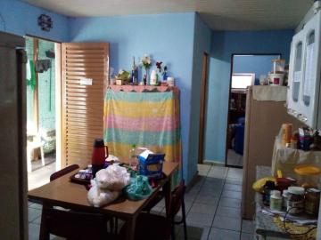 Comprar Casas / Padrão em Ribeirão Preto R$ 186.000,00 - Foto 3