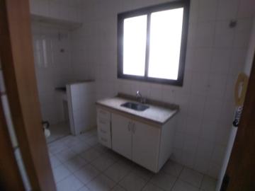 Alugar Apartamentos / Padrão em Ribeirão Preto R$ 900,00 - Foto 3