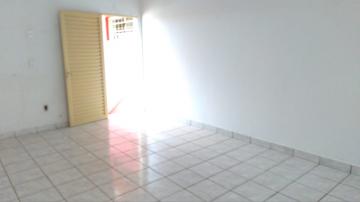 Alugar Comercial / Salão / Galpão em Ribeirão Preto R$ 4.000,00 - Foto 5