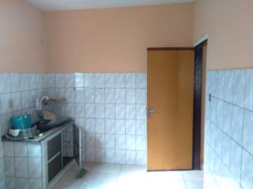 Alugar Casas / Padrão em Ribeirão Preto R$ 550,00 - Foto 3
