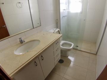 Alugar Apartamentos / Padrão em Ribeirão Preto R$ 4.700,00 - Foto 17