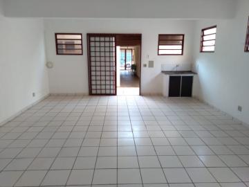 Comercial / Casa Comercial em Ribeirão Preto Alugar por R$1.200,00