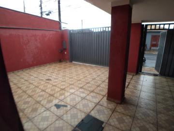 Alugar Casas / Padrão em Ribeirão Preto R$ 2.480,00 - Foto 1