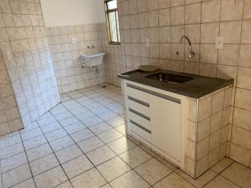 Alugar Apartamentos / Padrão em Ribeirão Preto R$ 850,00 - Foto 3