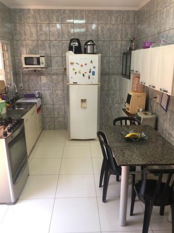 Comprar Casas / Padrão em Ribeirão Preto R$ 403.000,00 - Foto 4