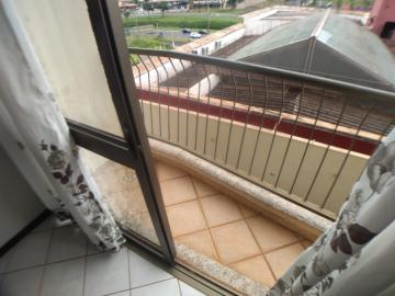 Alugar Apartamentos / Padrão em Ribeirão Preto R$ 800,00 - Foto 3