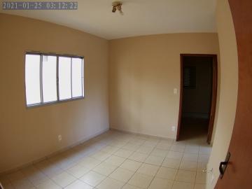 Apartamentos / Padrão em Ribeirão Preto Alugar por R$1.300,00
