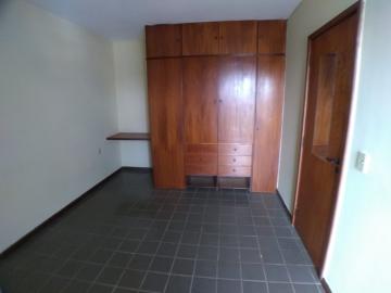 Alugar Apartamentos / Padrão em Ribeirão Preto R$ 700,00 - Foto 3