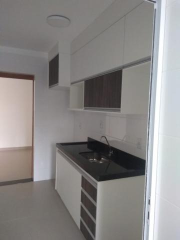 Alugar Apartamentos / Padrão em Ribeirão Preto R$ 1.600,00 - Foto 2