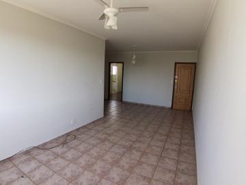 Alugar Apartamentos / Padrão em Ribeirão Preto R$ 850,00 - Foto 2